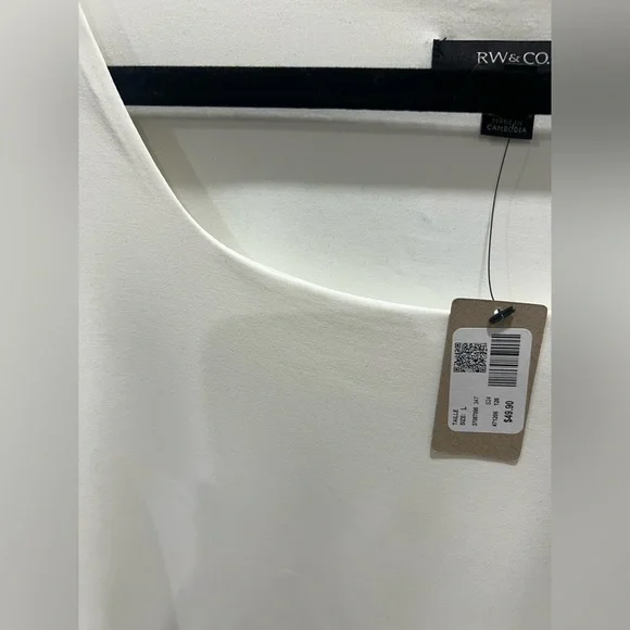 RW&CO. Cream Long Sleeve Top - Picture 2 of 6